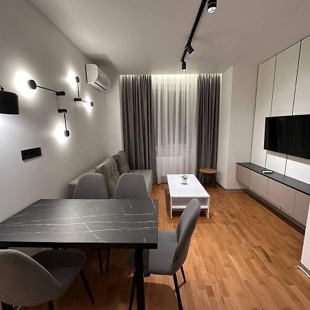 Інстаграмна Стильні Апартаменти На Вулиці Під Голоском 15Б Lviv Exteriör bild