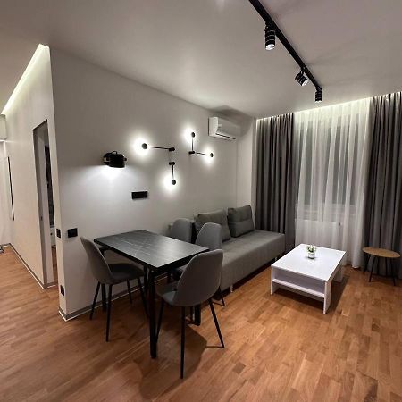 Інстаграмна Стильні Апартаменти На Вулиці Під Голоском 15Б Lviv Exteriör bild