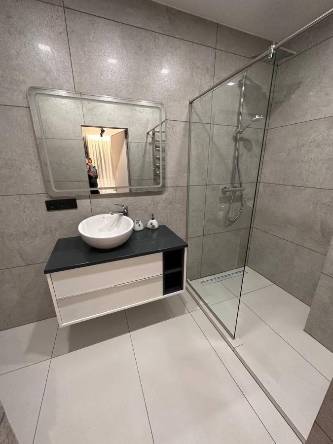 Інстаграмна Стильні Апартаменти На Вулиці Під Голоском 15Б Lviv Exteriör bild